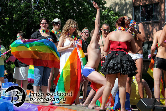 Pride-2427