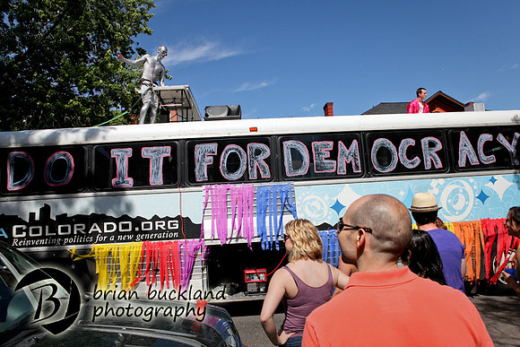 Pride-2730