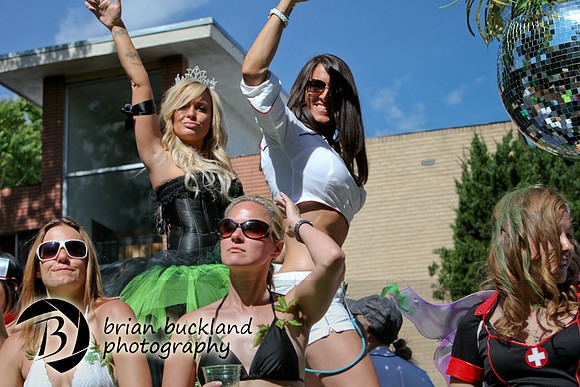 Pride-2464